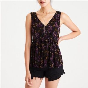 American Eagle flowered tank top